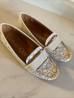 Calvin Klein Leonie Cream & White Logo Moccasin Loafers